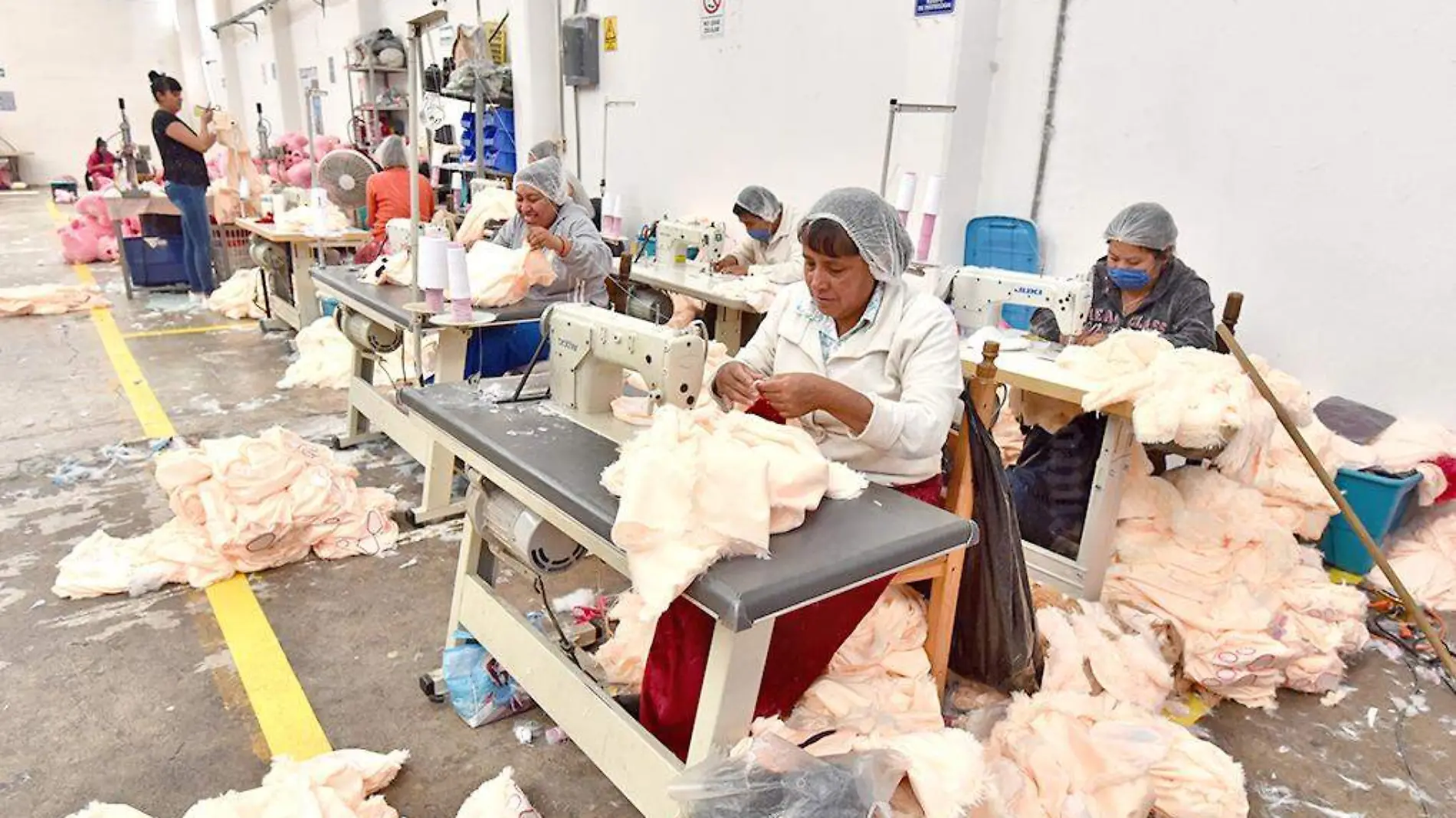 trabajadoras de la maquila